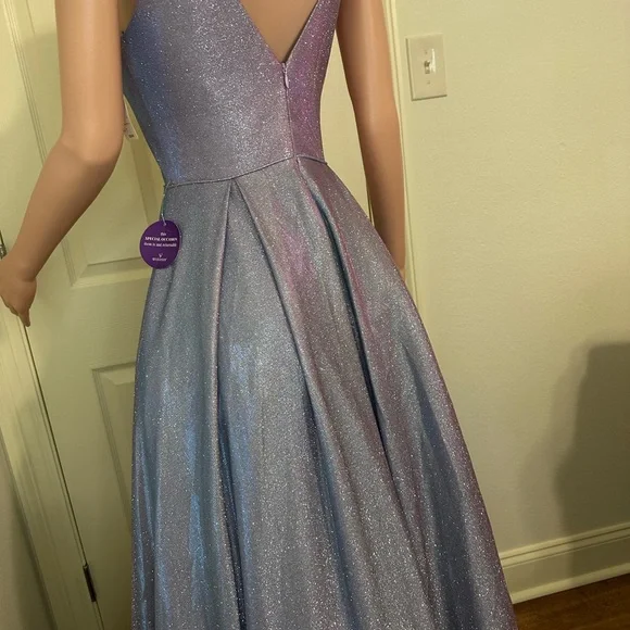 Windsor Shimmering Purple Prom Dress - www.disolcolor.com Windsor Shimmering Purple Prom Dress - www.disolcolor.com